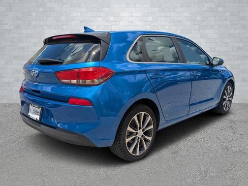 2018 Hyundai Elantra GT Base