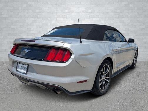 2017 Ford Mustang EcoBoost Premium