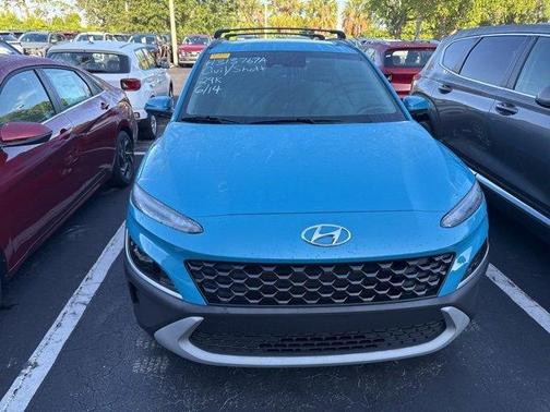 2023 Hyundai KONA SEL