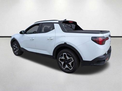 Ice White 2022 Hyundai SANTA CRUZ 2.5T Limited