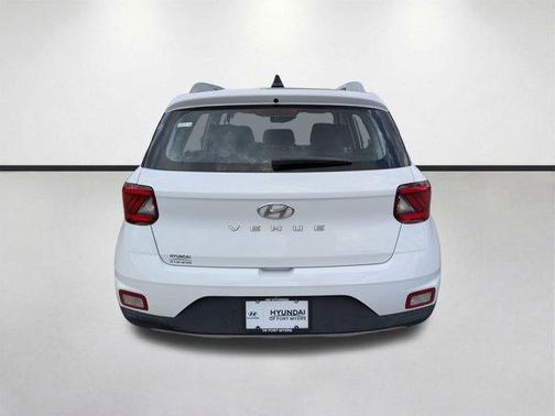 Ceramic White 2020 Hyundai VENUE SEL