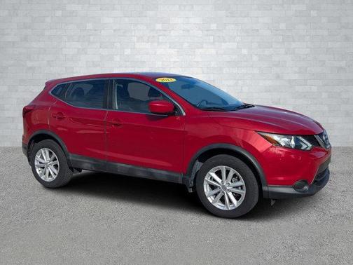 2017 Nissan Rogue Sport S