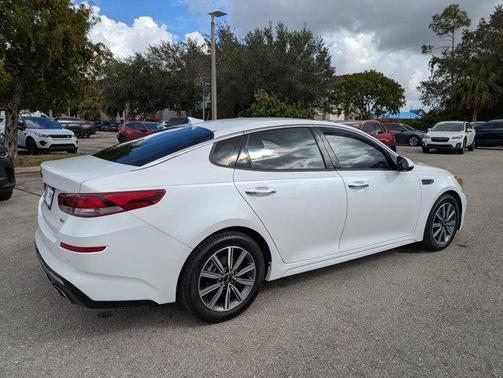 2019 Kia Optima EX
