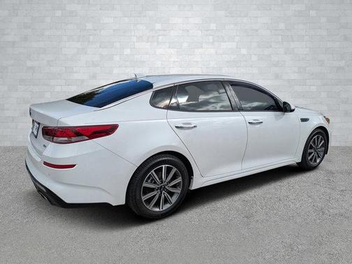 2019 Kia Optima EX