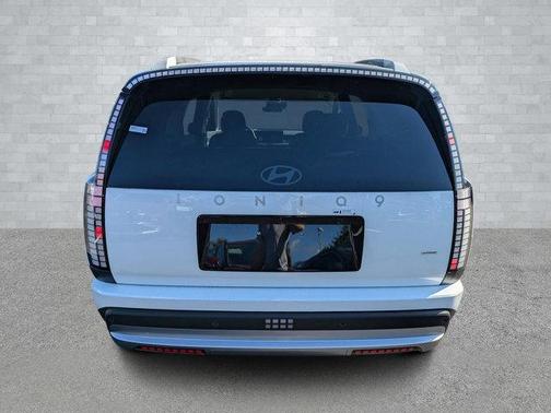 2026 Hyundai IONIQ 9 SE