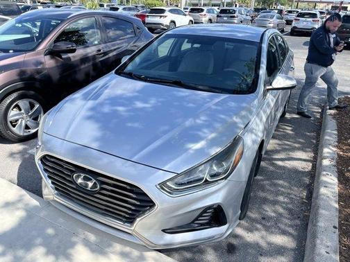 2018 Hyundai SONATA SEL