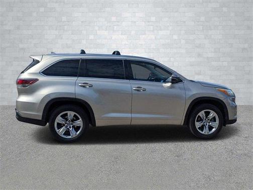 2016 Toyota Highlander Limited