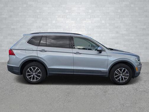 2019 Volkswagen Tiguan 2.0T SE