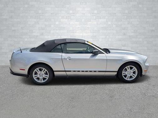 2010 Ford Mustang V6