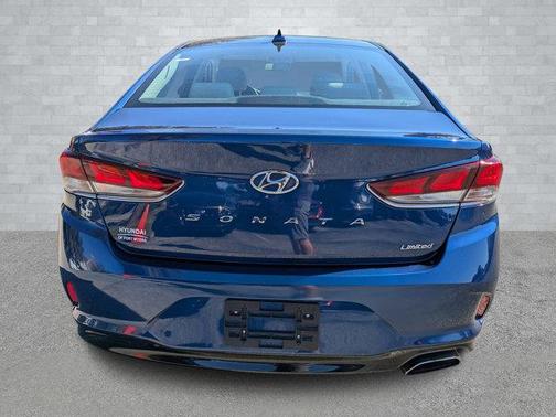 2018 Hyundai SONATA Limited