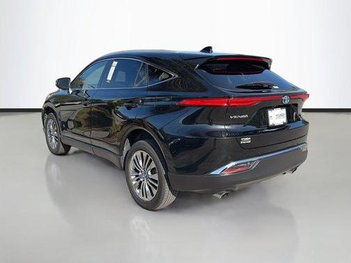 2022 Toyota Venza XLE