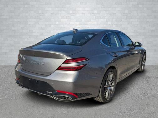 2024 Genesis G70 2.5T