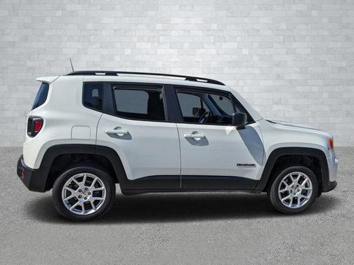 2022 Jeep Renegade Latitude