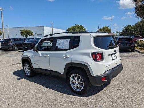 2022 Jeep Renegade Latitude
