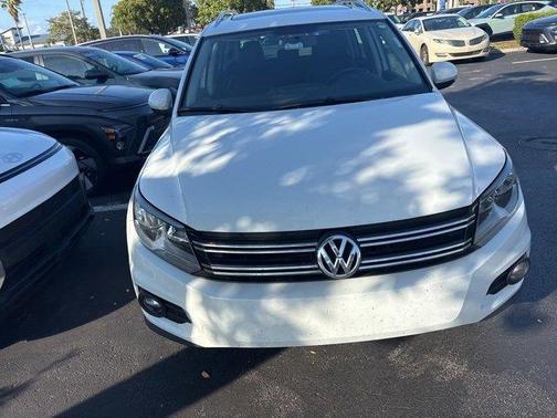 2015 Volkswagen Tiguan 4MOTION Auto SEL