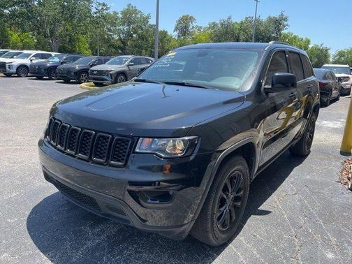 2021 Jeep Grand Cherokee Laredo X