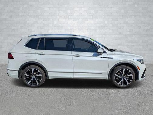 2022 Volkswagen Tiguan 2.0T SEL R-Line