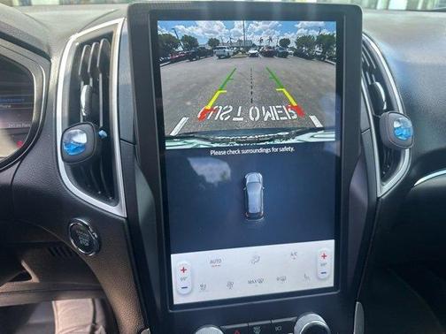 2022 Ford Edge ST Line