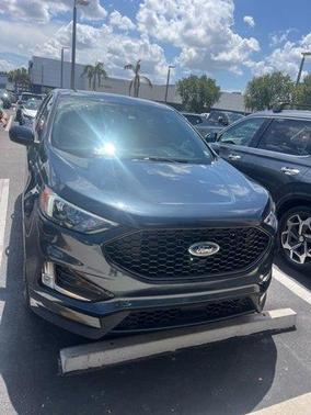 2022 Ford Edge ST Line