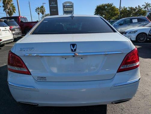 2013 Hyundai Equus Signature