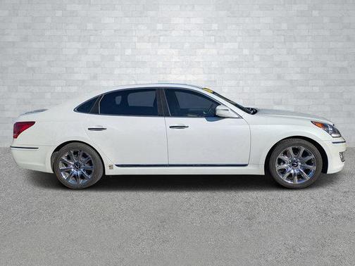 2013 Hyundai Equus Signature