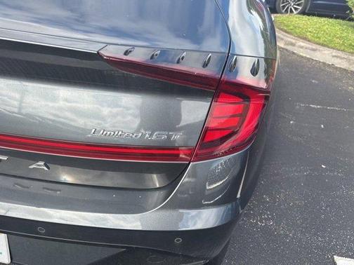 2023 Hyundai SONATA Limited