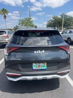 2025 Kia Sportage EX