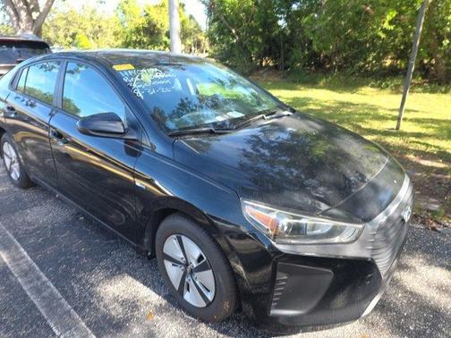 2018 Hyundai IONIQ Hybrid Blue