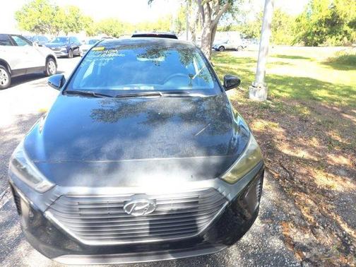 2018 Hyundai IONIQ Hybrid Blue