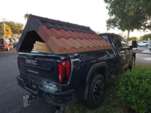 2023 GMC Sierra 2500 AT4