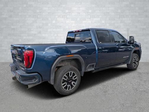 2023 GMC Sierra 2500 AT4