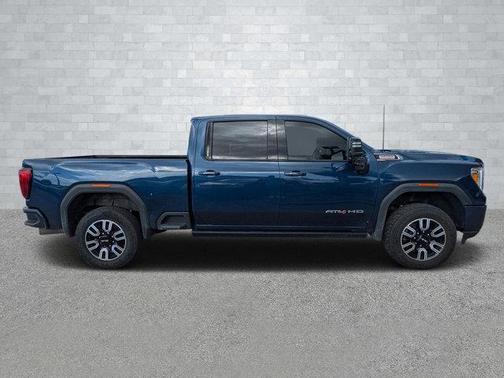 2023 GMC Sierra 2500 AT4