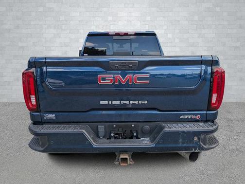 2023 GMC Sierra 2500 AT4