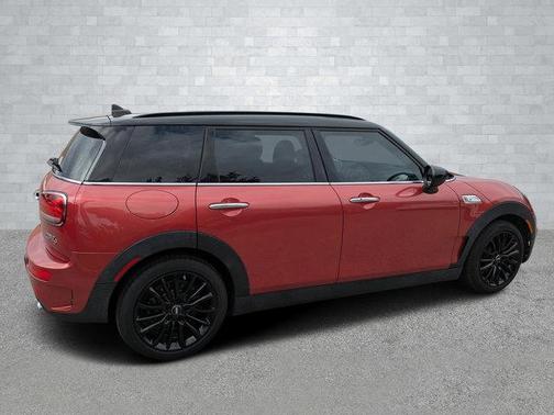 2022 MINI Clubman Cooper S