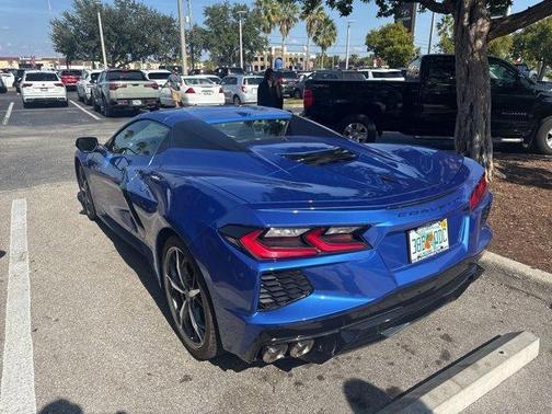 2022 Chevrolet Corvette Stingray w/2LT