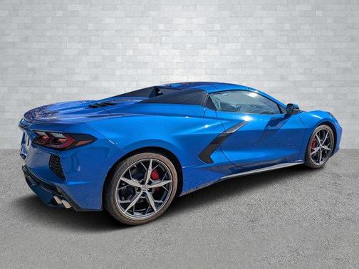 2022 Chevrolet Corvette Stingray w/2LT