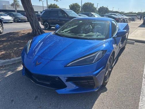 2022 Chevrolet Corvette Stingray w/2LT