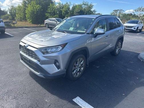 2019 Toyota RAV4 Limited