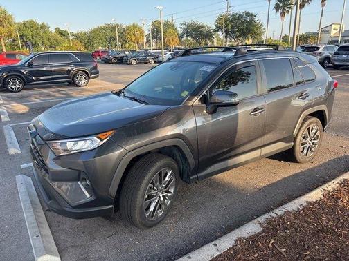 2019 Toyota RAV4 XLE Premium