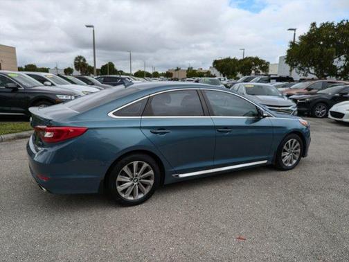 2017 Hyundai SONATA Sport