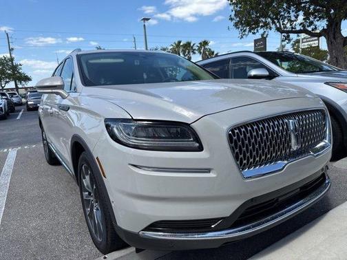 2023 Lincoln Nautilus Reserve