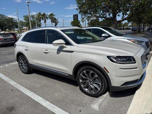 2023 Lincoln Nautilus Reserve