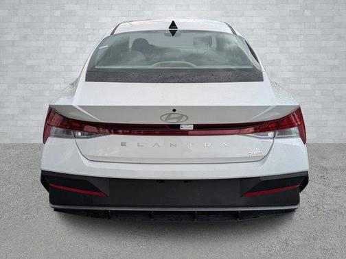 2025 Hyundai ELANTRA HEV Blue
