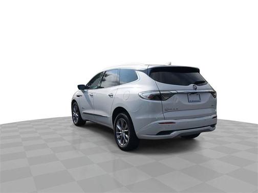 2022 Buick Enclave AWD Avenir