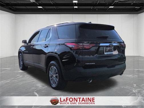 2022 Chevrolet Traverse LT Cloth