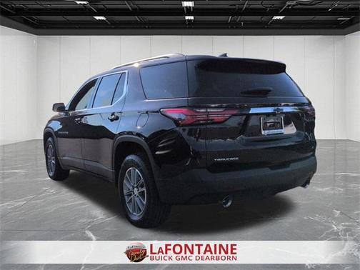 2022 Chevrolet Traverse LT Cloth