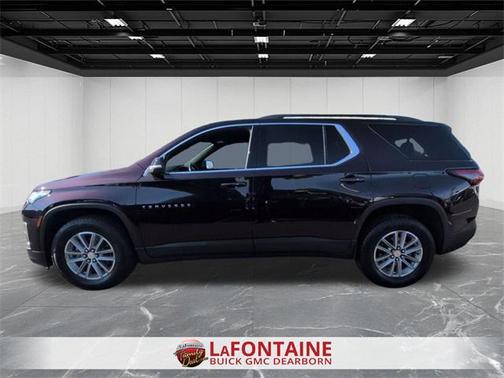 2022 Chevrolet Traverse LT Cloth
