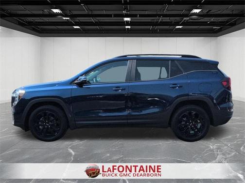 2022 GMC Terrain SLE