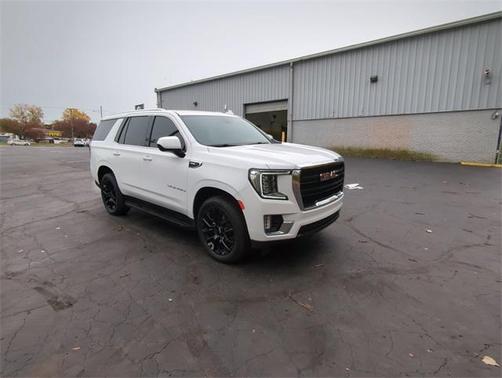 2022 GMC Yukon SLE