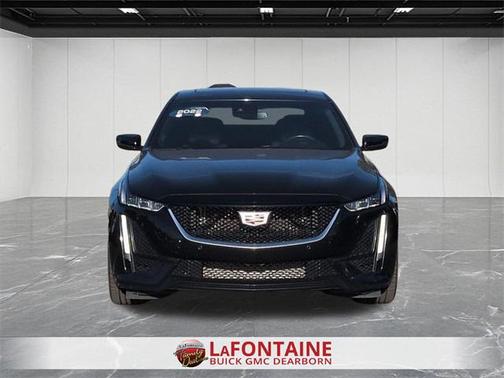 2022 Cadillac CT5 Sport